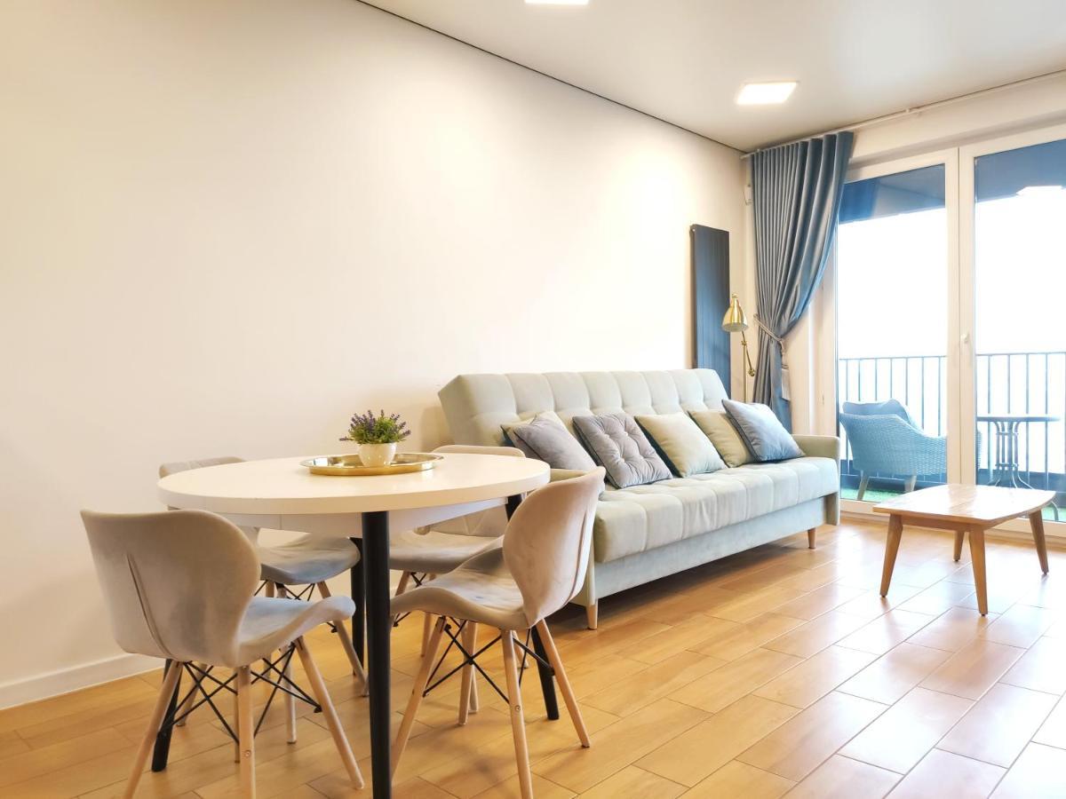 Zablocie 35 By Homeprime Kraków Exteriör bild